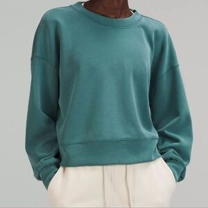 lLULULEMON Softstreme Perfectly Oversized Cropped Crew